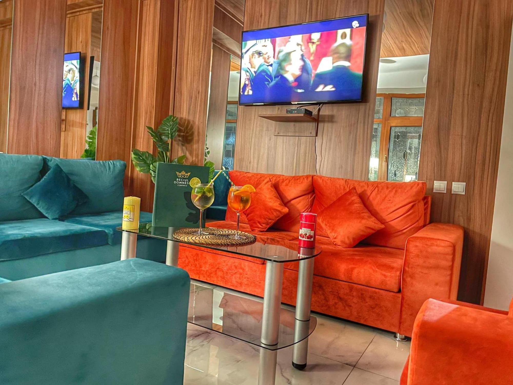 Hotel Galma Moroeni Bagian luar foto