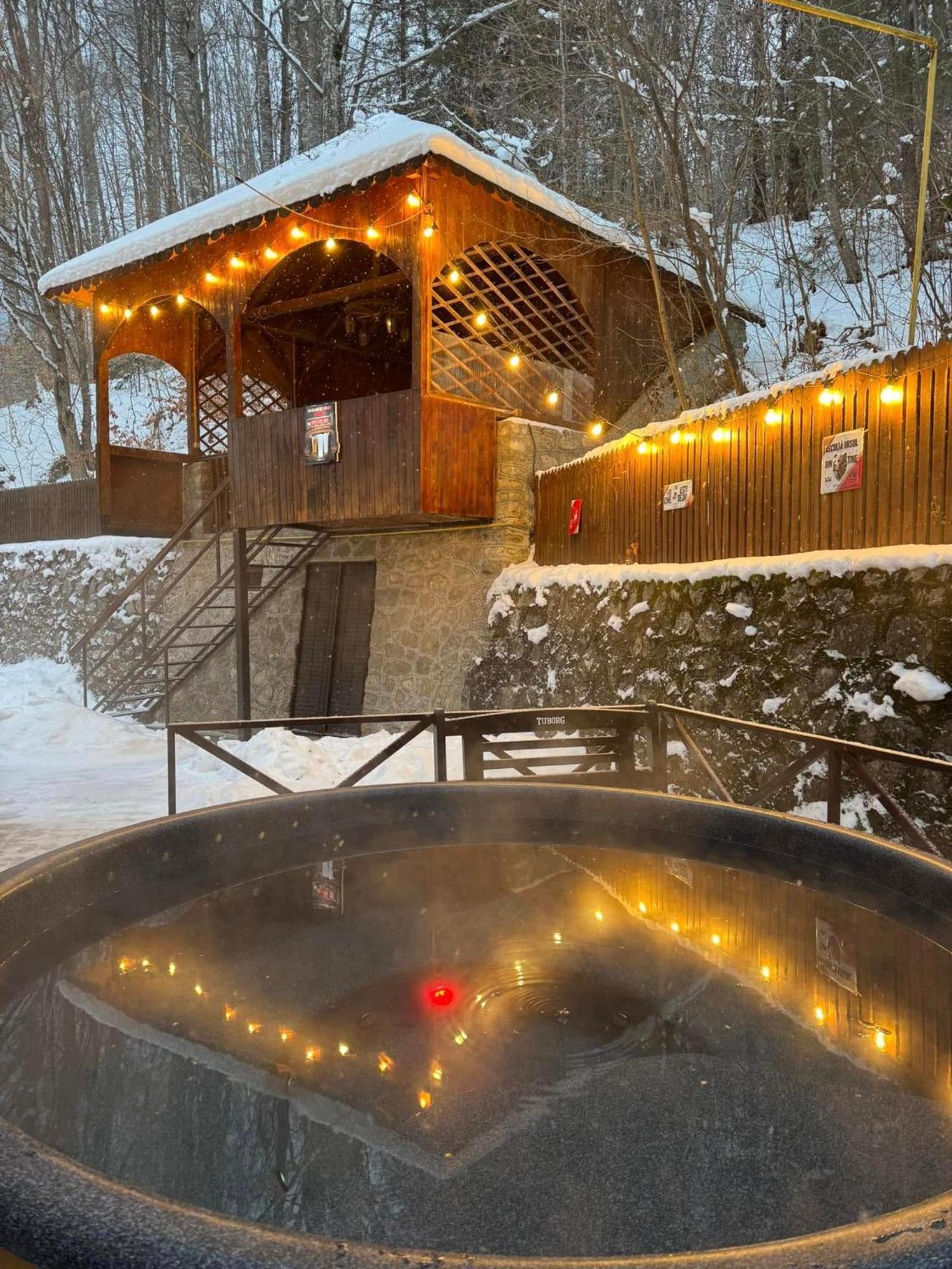 Hotel Galma Moroeni Bagian luar foto